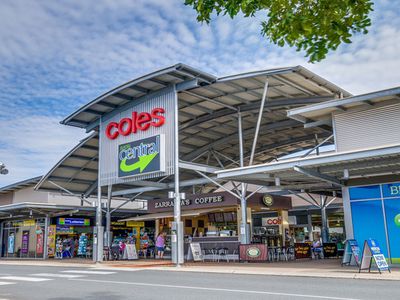 2 / 3 Woodlands Drive, Banora Point