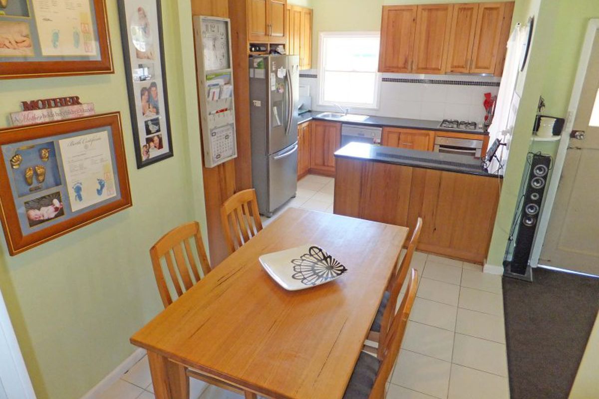 52 Lake Road, Kyabram