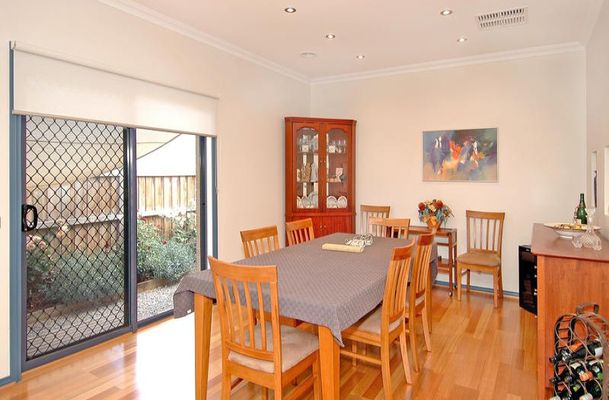 25 Dalwhinnie Crescent, Craigieburn