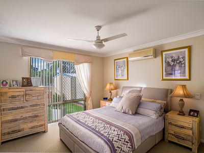 16 Lester Crescent, Torquay