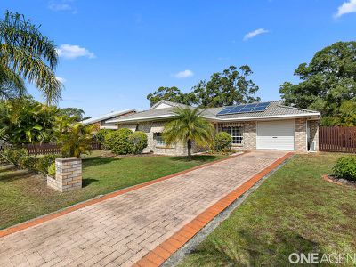 6 Bangalow Court, Kawungan