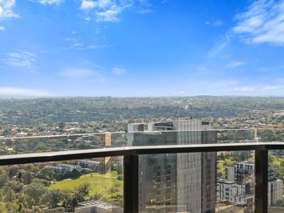 2408 / 826 Whitehorse Road, Box Hill