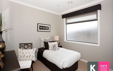 Lot 4 Grandvue Boulevard, Officer