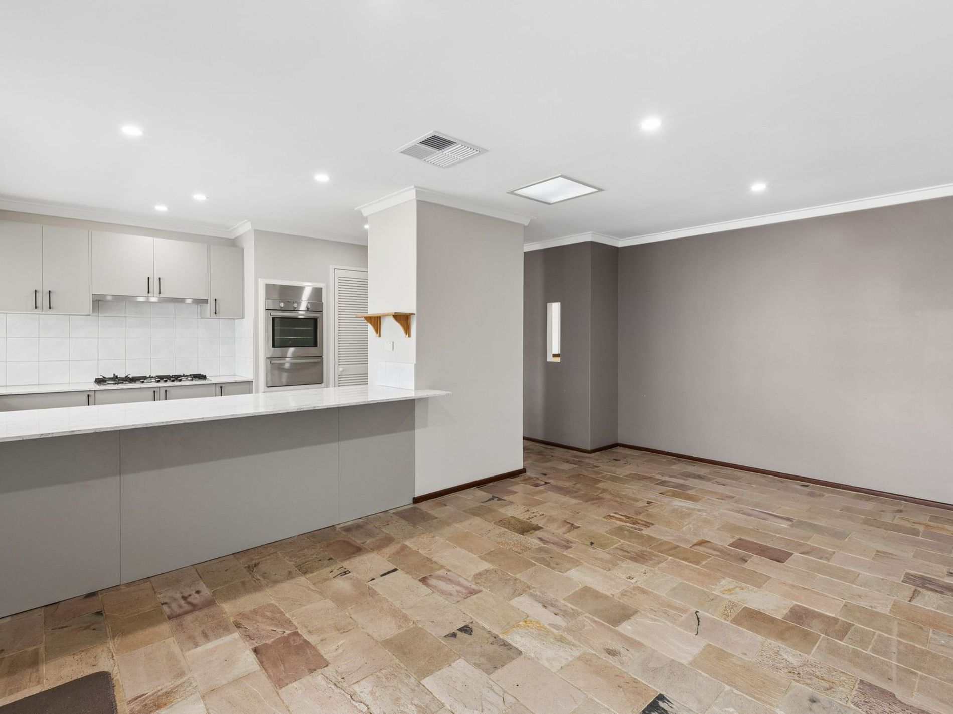 144 Warwick Road, Duncraig