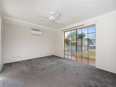 16 Charente Close, Port Kennedy
