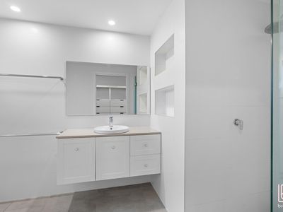 12 Grace Street, Mannering Park