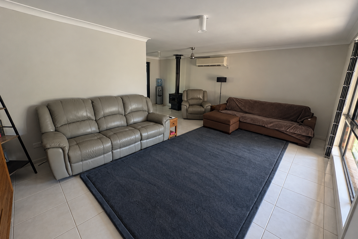 8 Cedar Drive, Townsend
