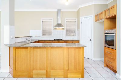 15 Lamond Common, CAMDEN PARK, Camden Park - Thumbnail 3