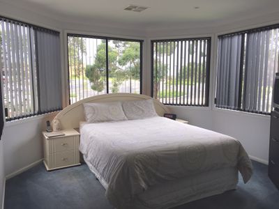 27 Tuggerah Circuit, Flinders