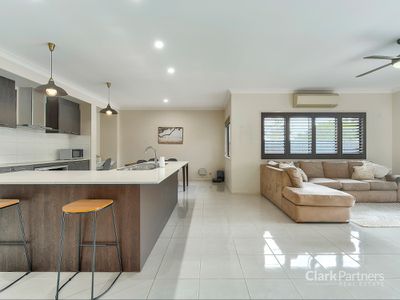 29 Hume Circuit, Warner