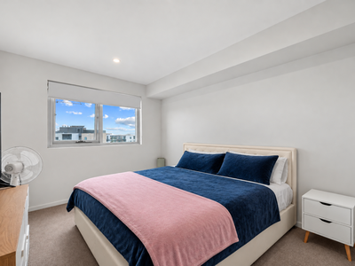 122 / 5 Rowe Avenue, Rivervale