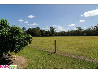 22 Silverdale Court, Cooroibah