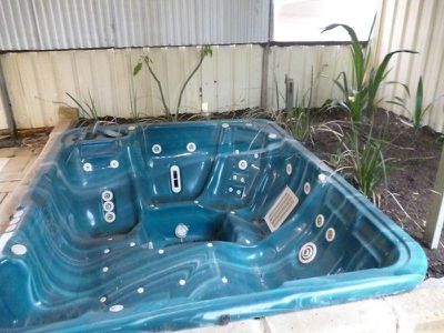 6 Drayton Court, Kelmscott