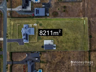 13-17 Winx Court, Riverbend