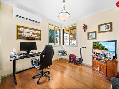 13 Hartford Avenue, Glen Alpine