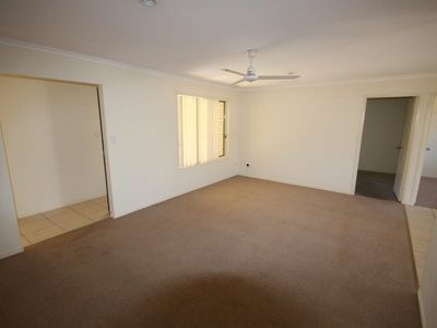 46 Emerald Park Way, Urangan