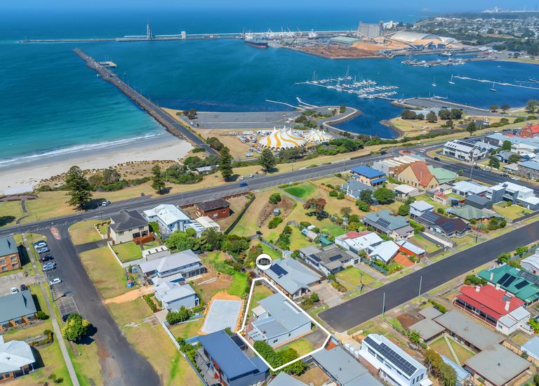 9 Market Court, Portland