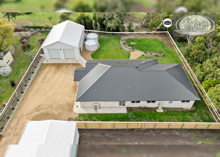 28B Burvilles Road, Portland