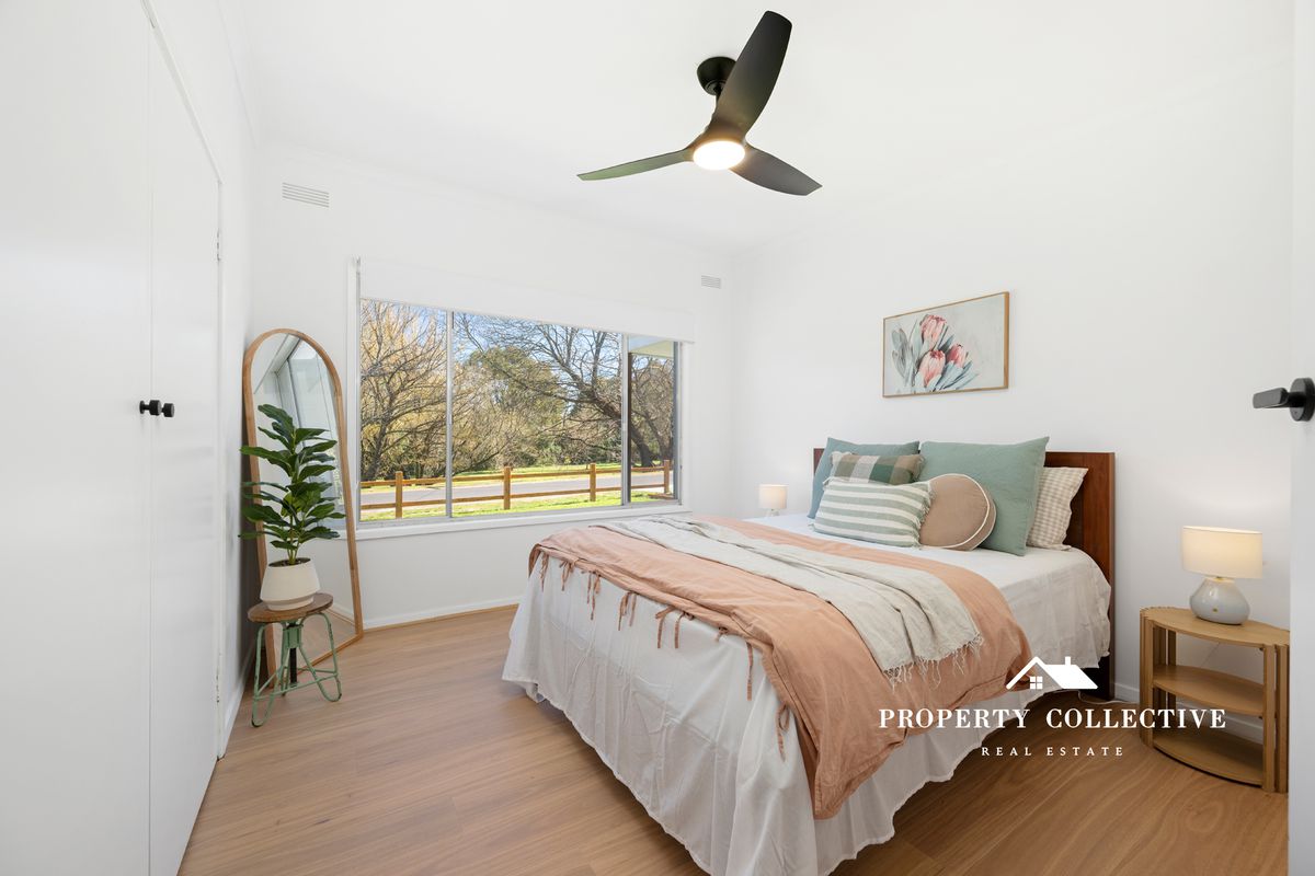 11 Harper Avenue, Beechworth