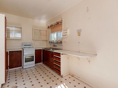 8 James Street, East Ipswich