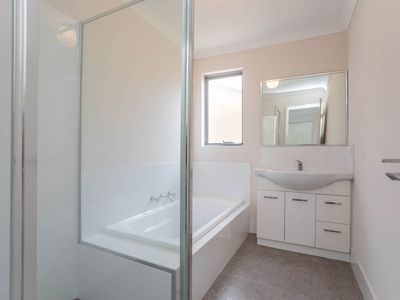 3 / 11 Redmond Road, Gosnells