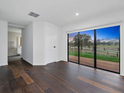 5 Stockmans Drive, Mansfield