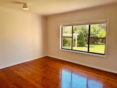 90 Hopewood Crescent, Fairy Meadow