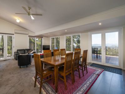 41 Glover Road, Mount Macedon