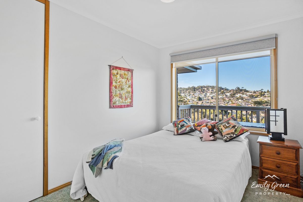 17 Llenroc Street, Geilston Bay