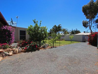 38 Azamor Drive, Boulder