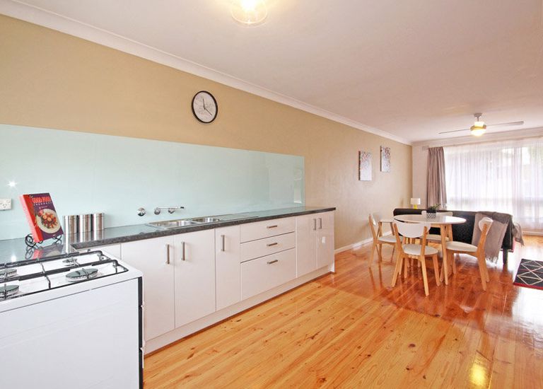 4 / 50 Yarmouth Street, South Brighton
