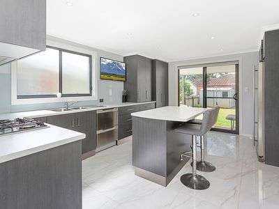 10 Cawdell Drive, Albion Park
