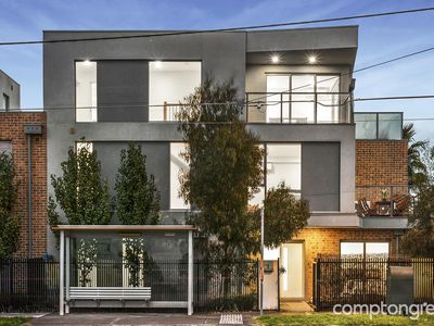 3 / 240 Hyde Street, Yarraville