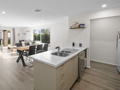 8 Stringybark Street, Mansfield