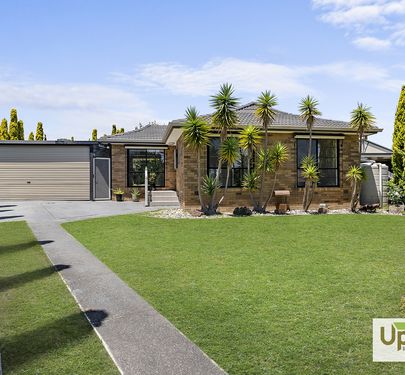 4 Greenmount Close, Narre Warren