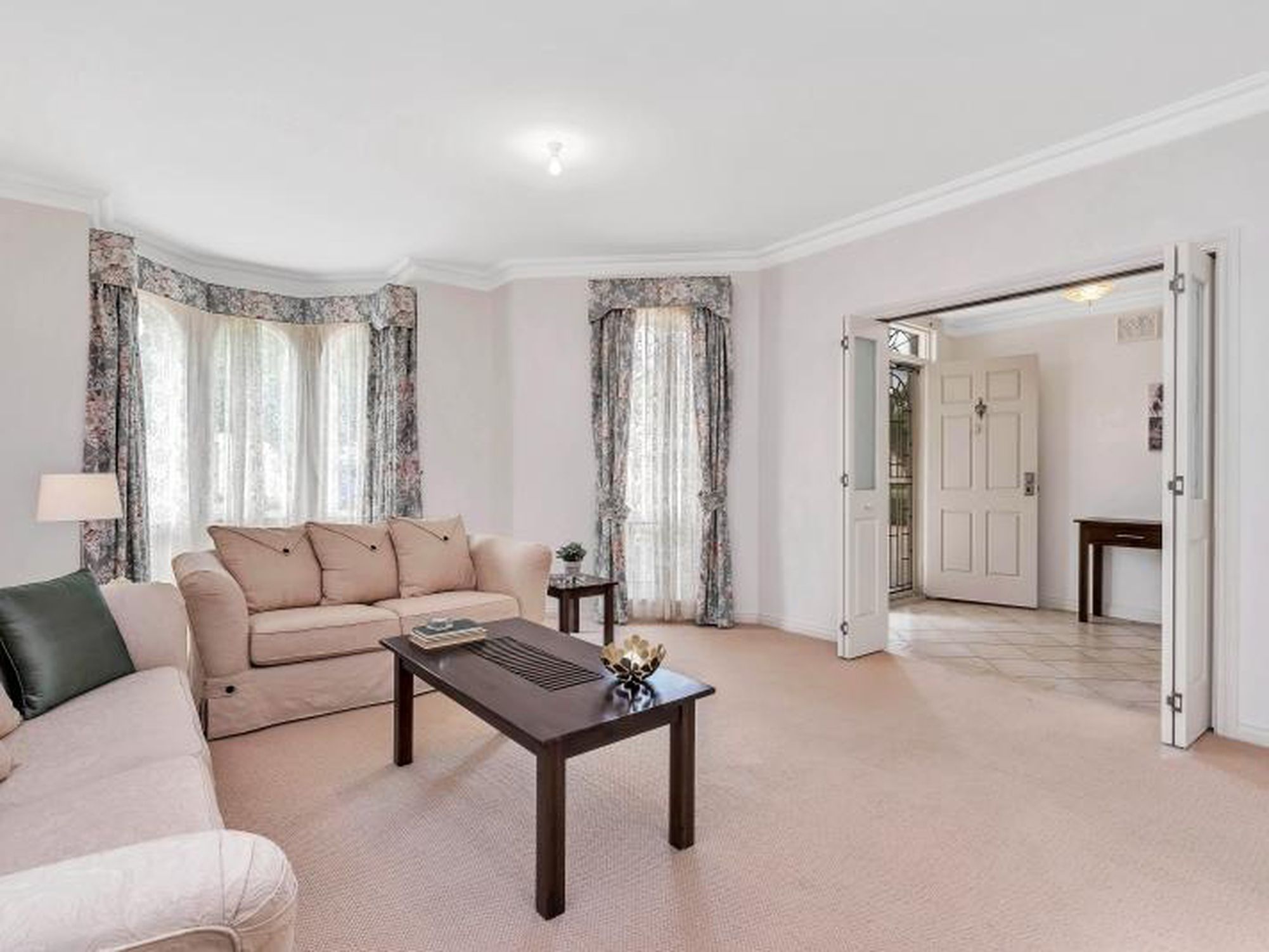 8 Alexander Court, Novar Gardens