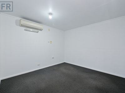 10 / 9 Parkes Street, Cockburn Central