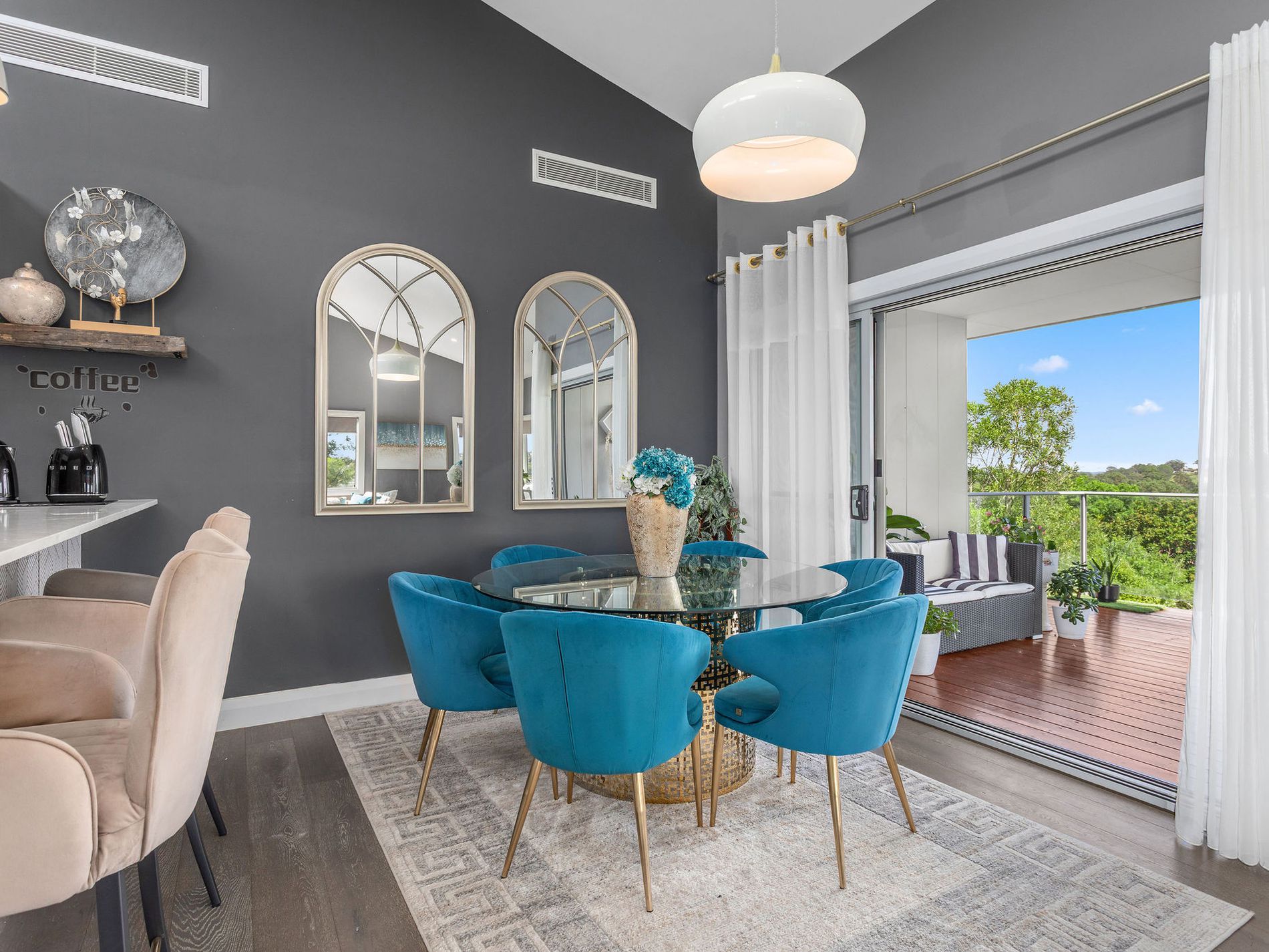 6 Chusan Place, Forster