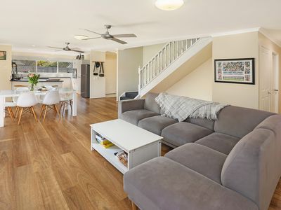 2 / 22 Radiata Drive, Maroochydore