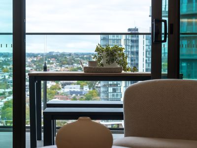 1404 / 3 Kintail Road, Applecross