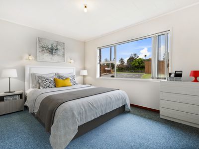 1/305 Great North Road, Henderson