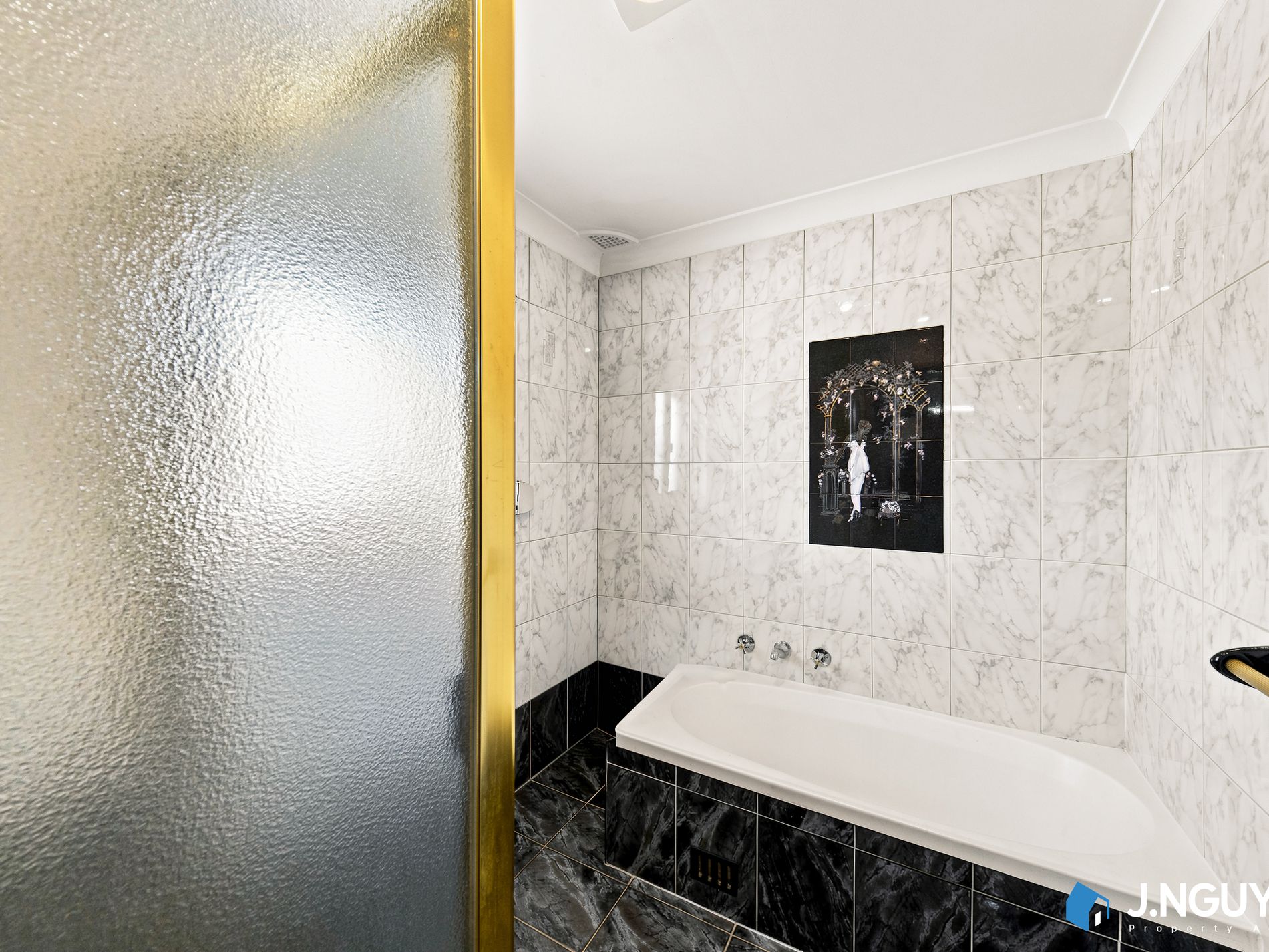 41 & 41a Mimosa Road, Bossley Park