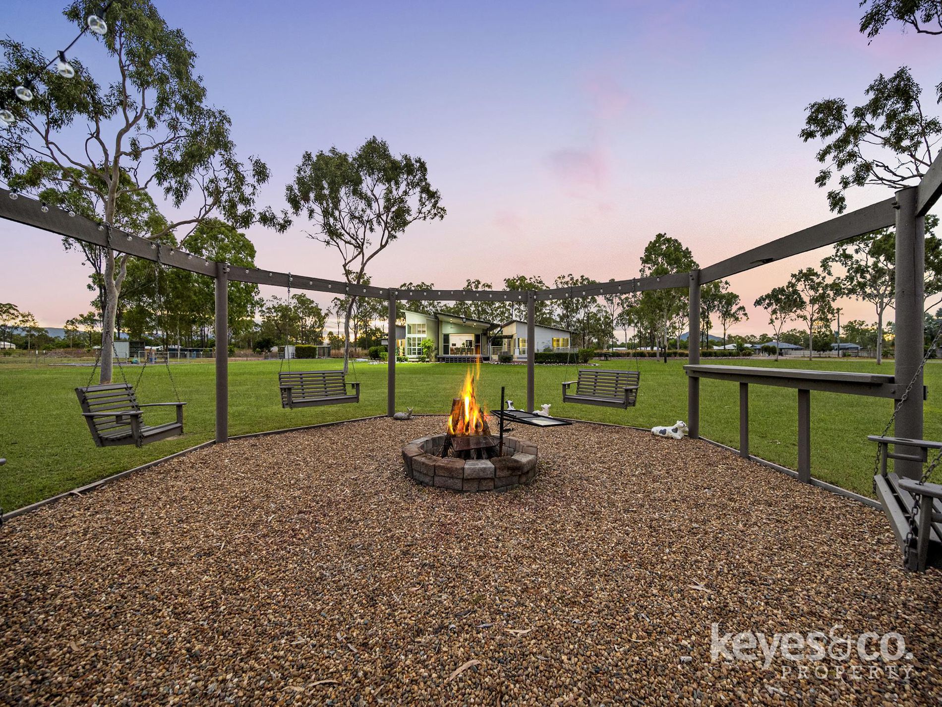 24 Kens Court, Alice River