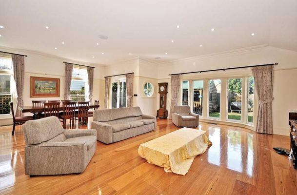 29 Clifton Grove, Coburg