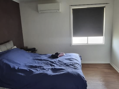 214 Moonah Street, Tom Price