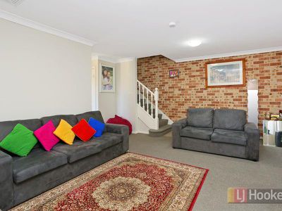 26A Cobblestone Grove, Woodcroft