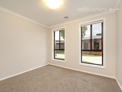 2 / 4-6 WILSON STREET, Wodonga