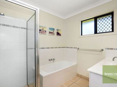 8 Birdwing Court, Douglas