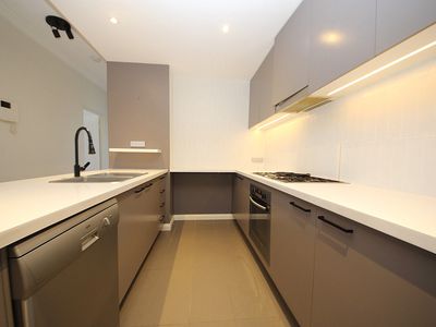 C207 / 81-86 Courallie Avenue, Homebush West