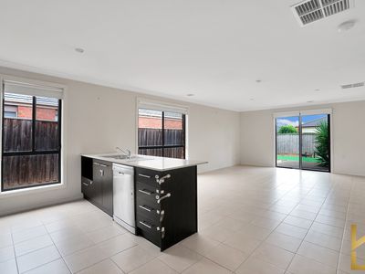 156 Greens Road, Wyndham Vale